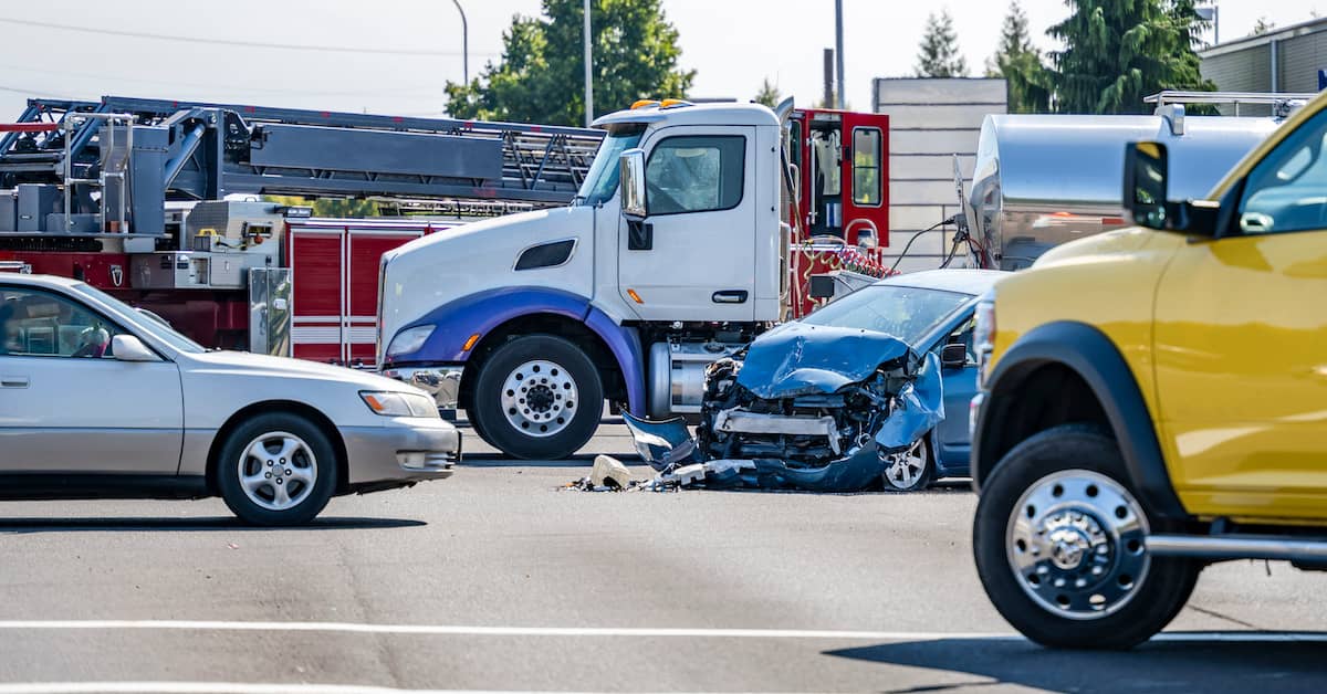 What Does a Truck Accident Lawyer Do?